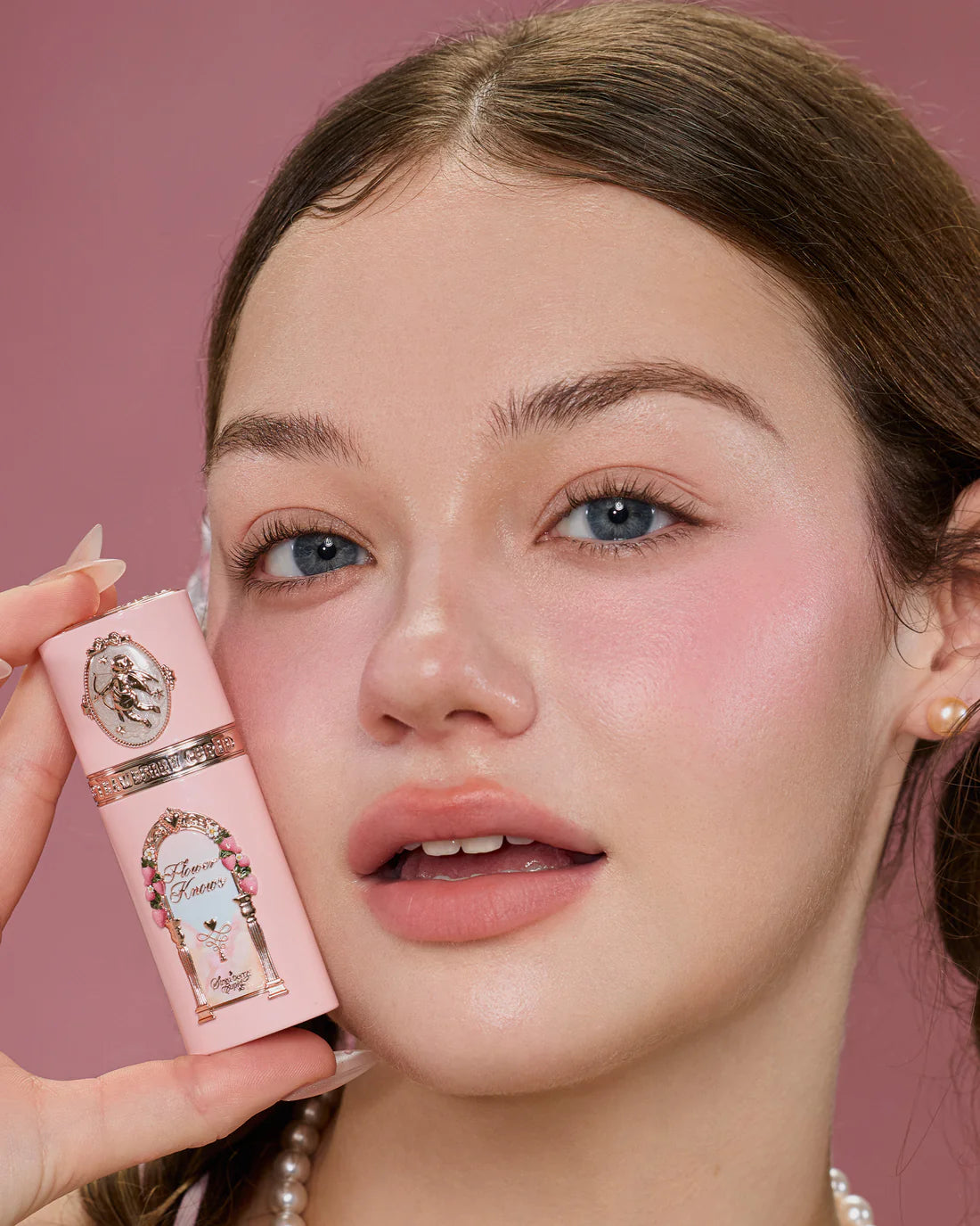 Flower Knows - Strawberry Cupid Blush - 01 Frosty Strawberry