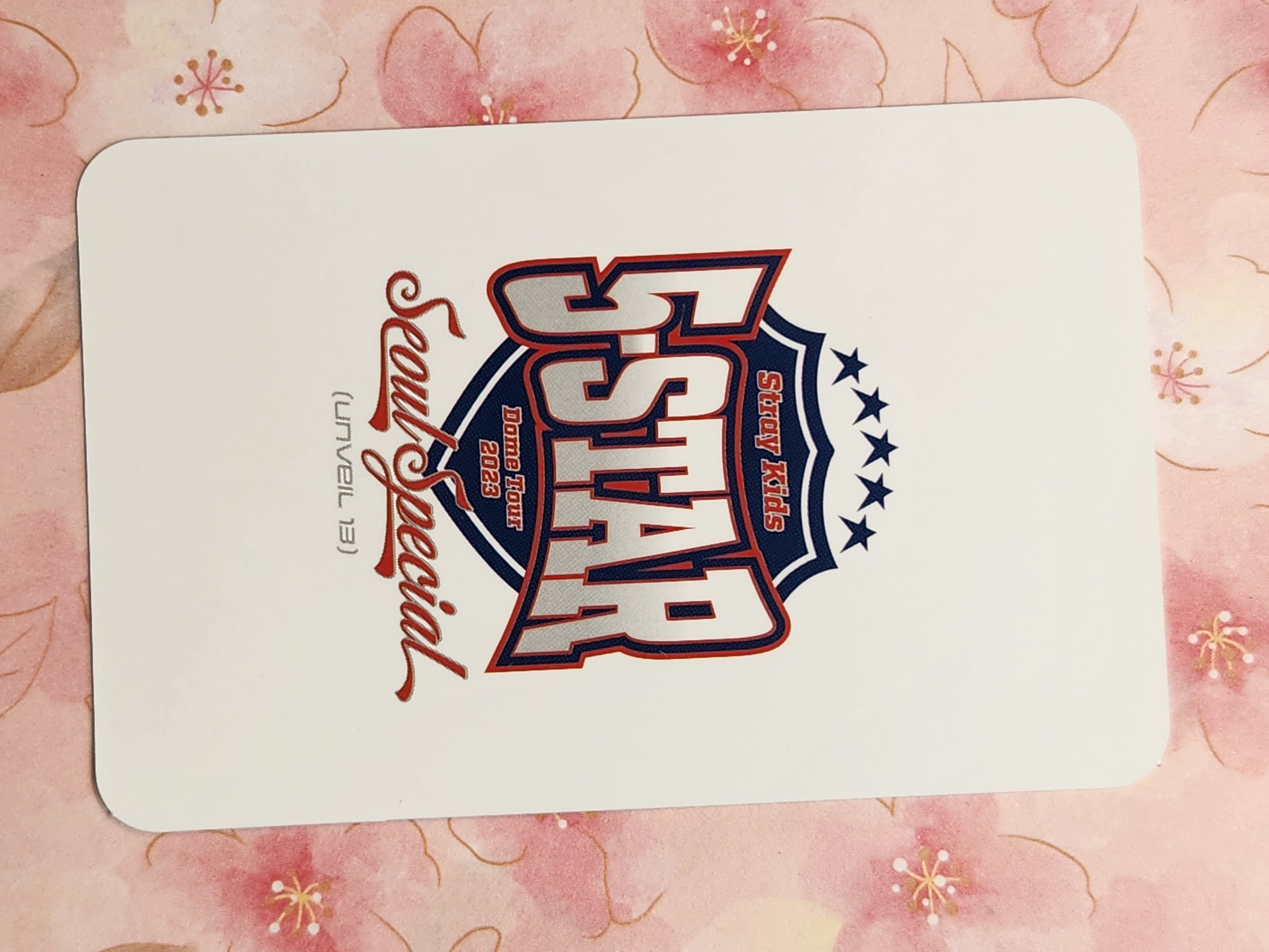 Hyunjin 5-star Merch pc