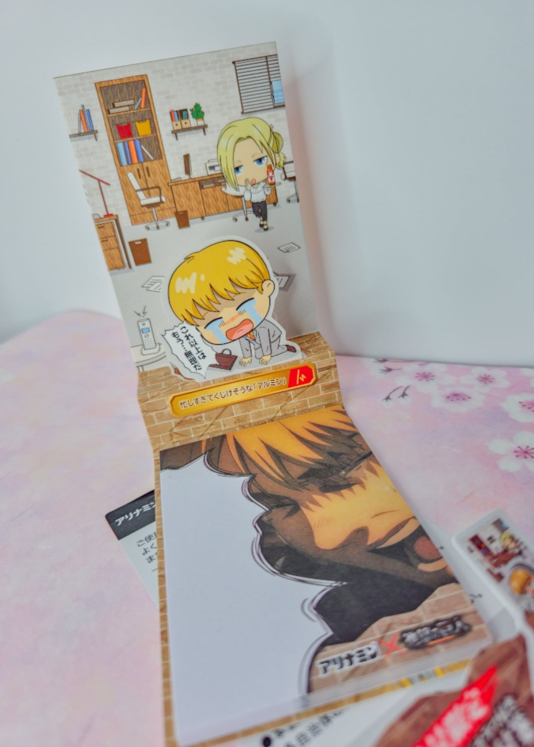 Attack on Titan Stand memo pad - Armin