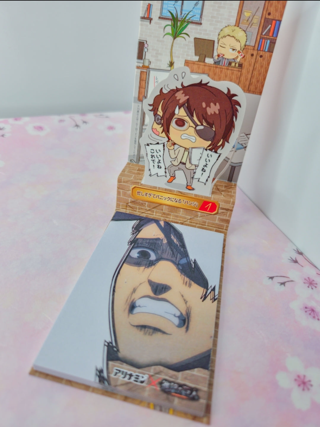 Attack on Titan Stand memo pad - Zoe