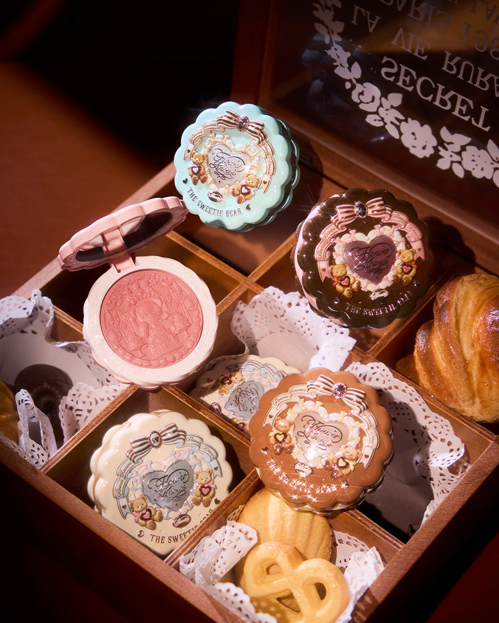 Flower Knows - Sweetie Bear Silk Satin Blush 01