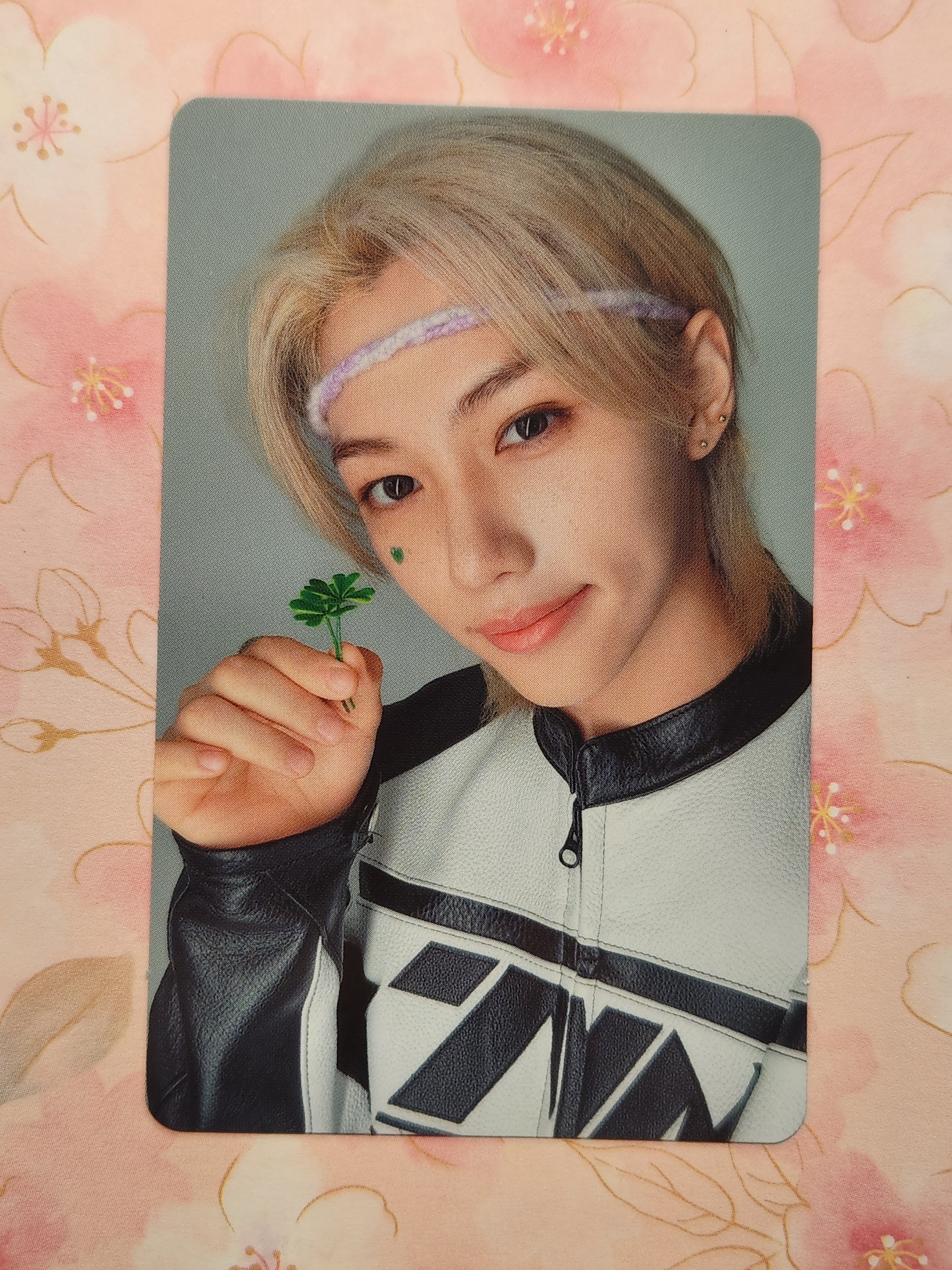 SKZ Felix JP Super Bowl pc